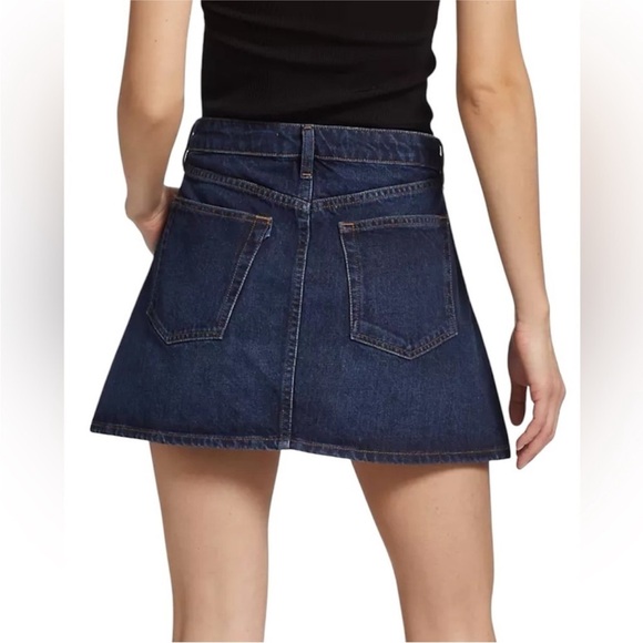 Tommy Hilfiger Size 0 Denim Y2K Jean Skirt. - Picture 1 of 7